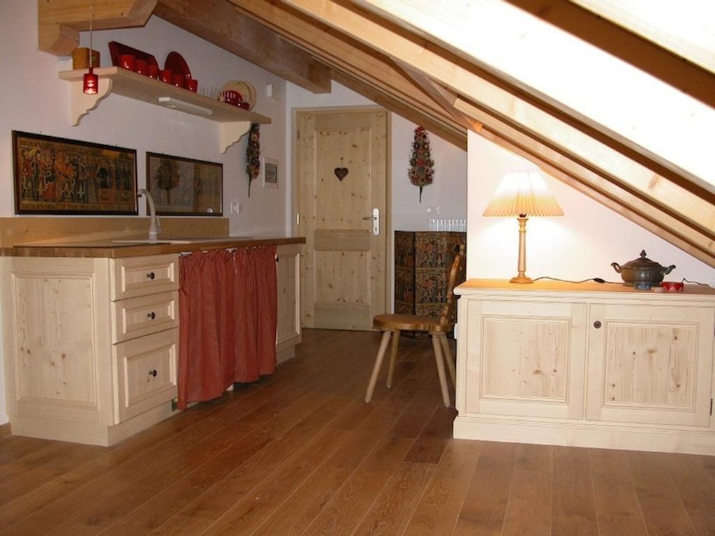 Mansarda Dolomiti Apartment Rasun di Sopra Phòng bức ảnh