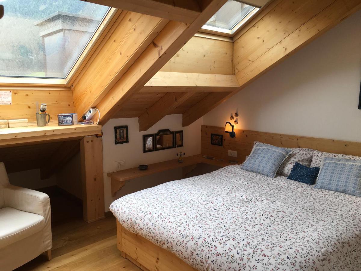 Mansarda Dolomiti Apartment Rasun di Sopra Ngoại thất bức ảnh
