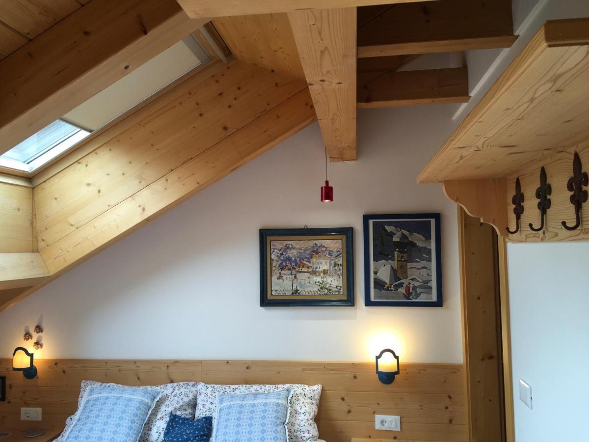 Mansarda Dolomiti Apartment Rasun di Sopra Ngoại thất bức ảnh